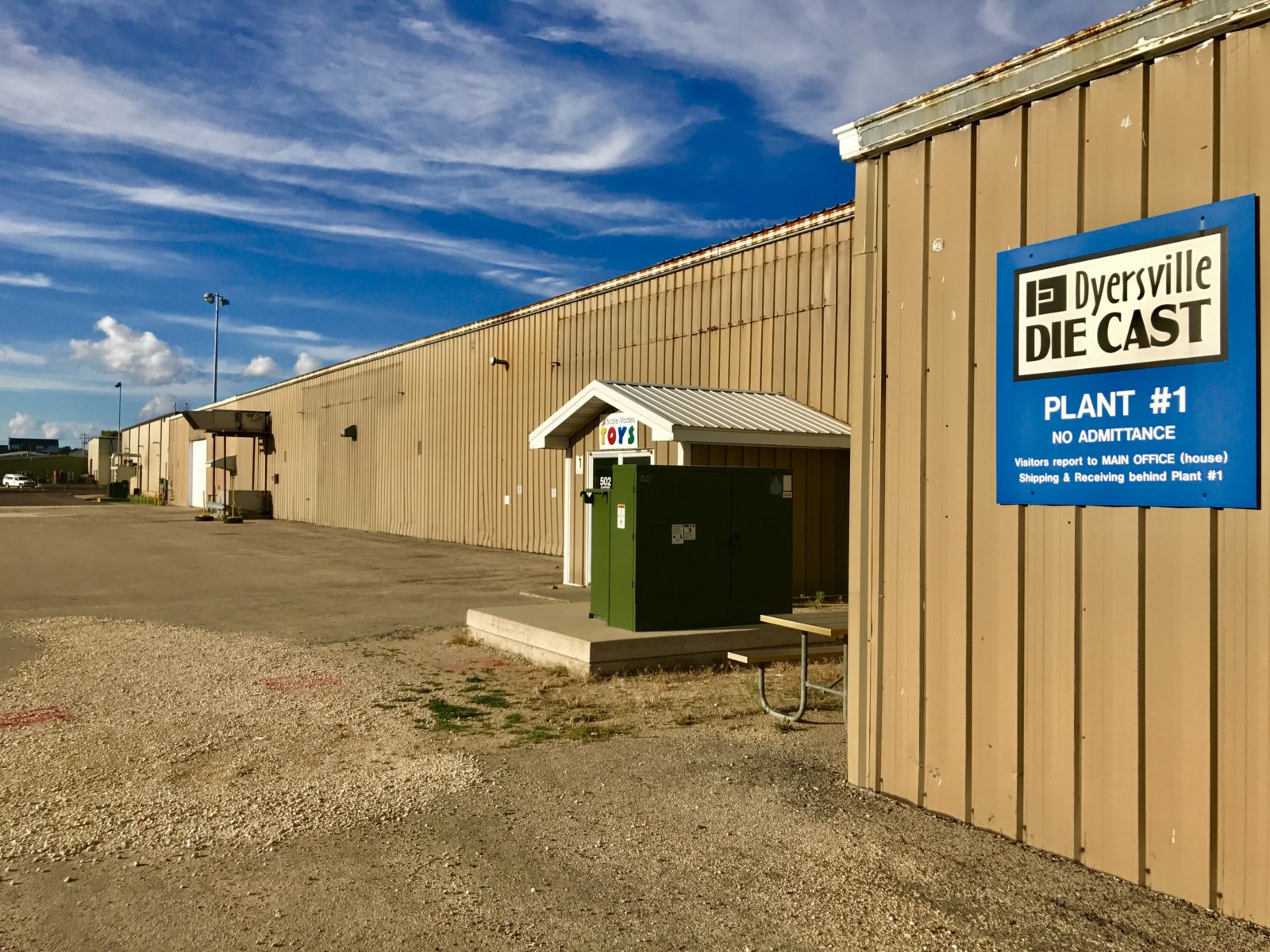 FullSizeRender (2) Dyersville Die Cast